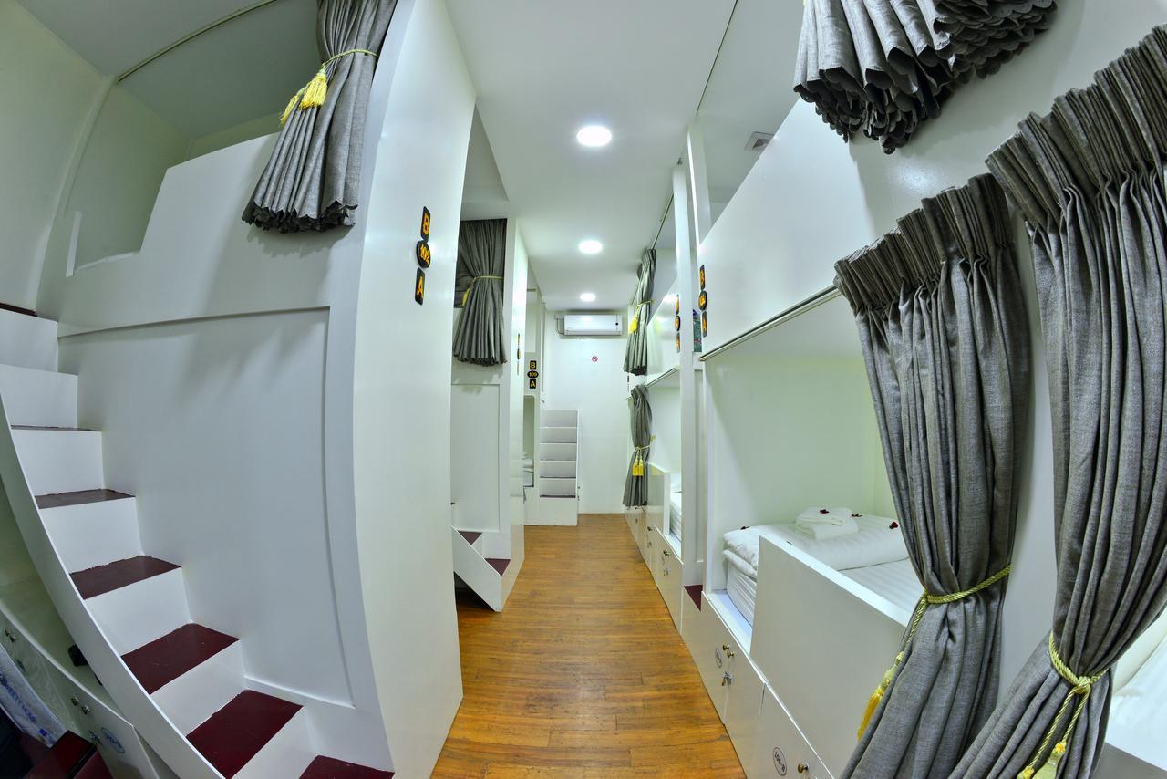 Backpacker Hostel (Adults Only) Rangun Kültér fotó