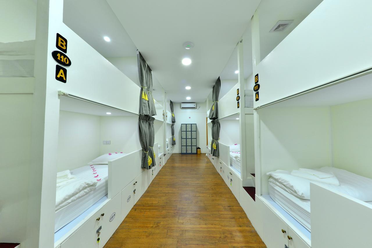 Backpacker Hostel (Adults Only) Rangun Kültér fotó